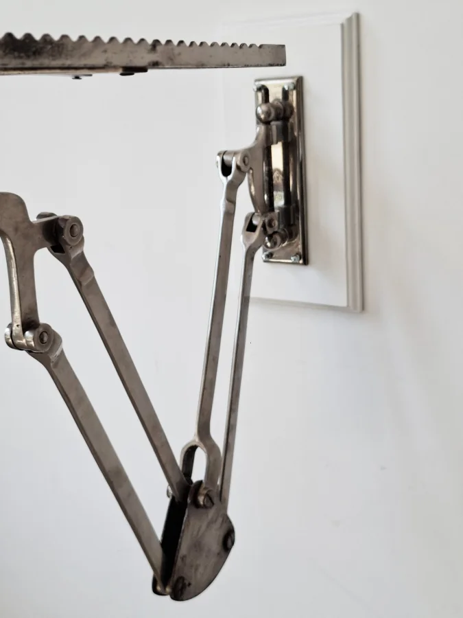 Articulated Wall Shelf 5