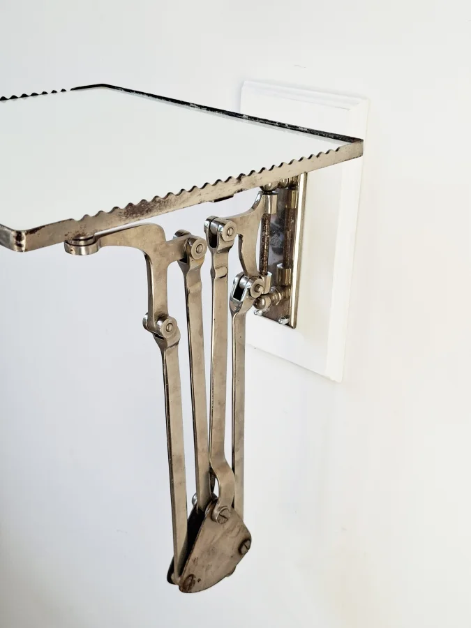 Articulated Wall Shelf 12