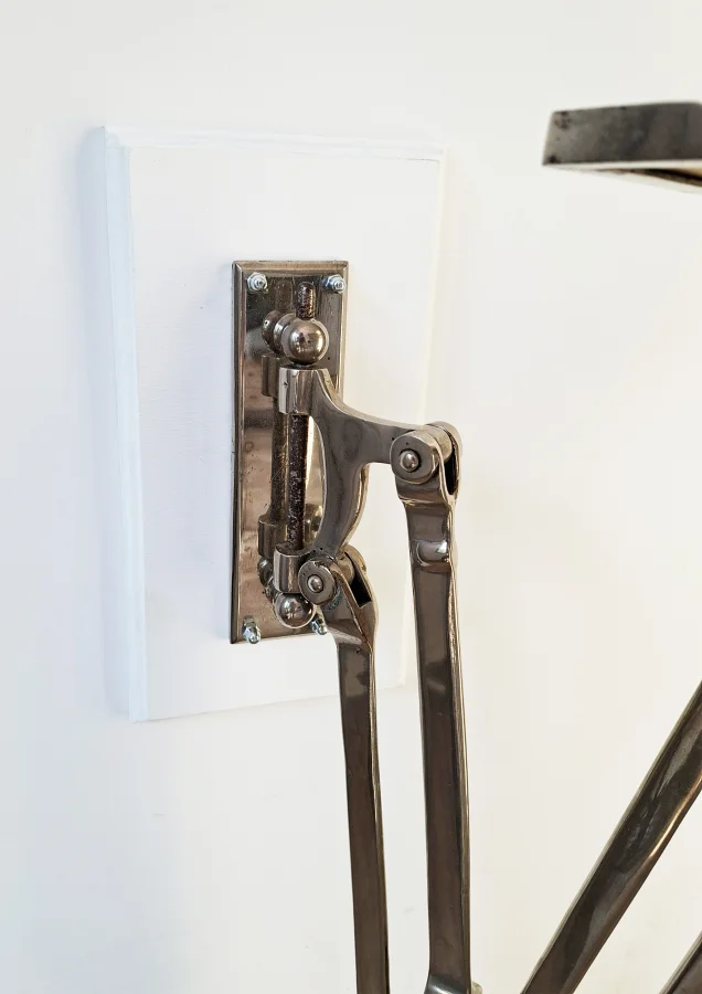 Articulated Wall Shelf 18
