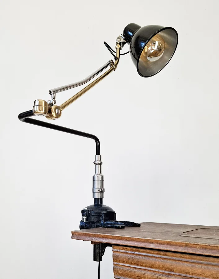 1930 Ritter Dental Lamp