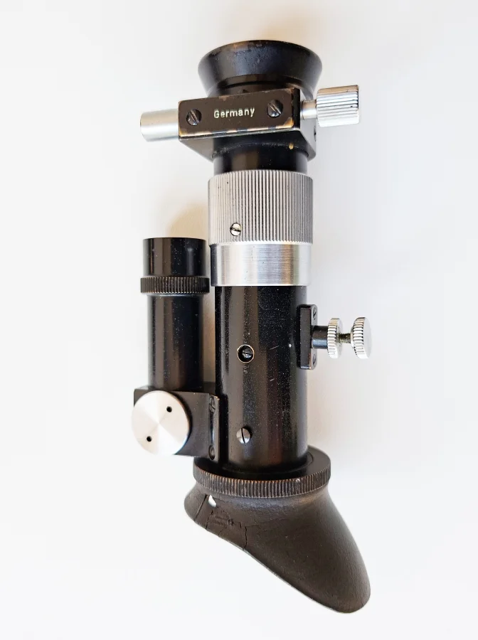 Leitz Spectroscope 6
